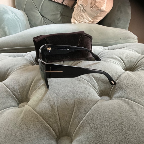 Tom Ford sunglasses - Picture 5 of 8